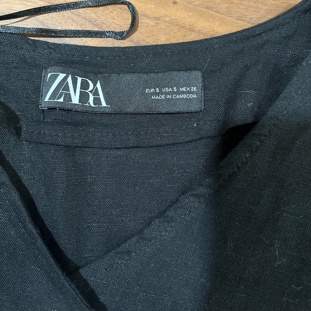 Zara Button Up - Picture 2 of 3